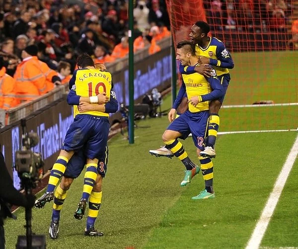 Giroud and Welbeck Celebrate Arsenal's Winning Goals Against Liverpool (2014 / 15)