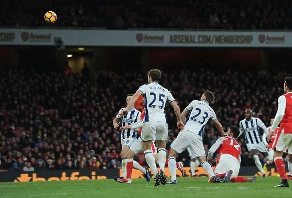 Giroud's Header: Arsenal Tops West Bromwich Albion in Premier League Clash