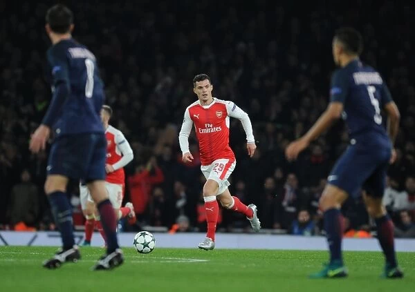 Granit Xhaka: Arsenal FC vs Paris Saint-Germain, UEFA Champions League, 2016-17