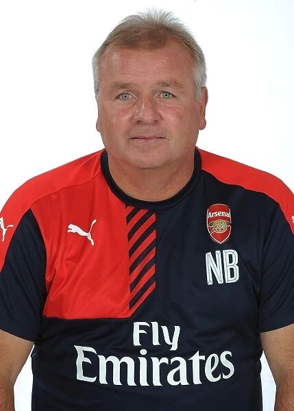 Introducing Coach Neil Banfield with Arsenal First Team (2015-16)