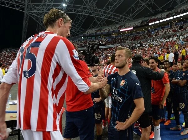 Jack Wilshere Greets Former Teammate Peter Crouch Ahead of Arsenal's Asia Trophy Match