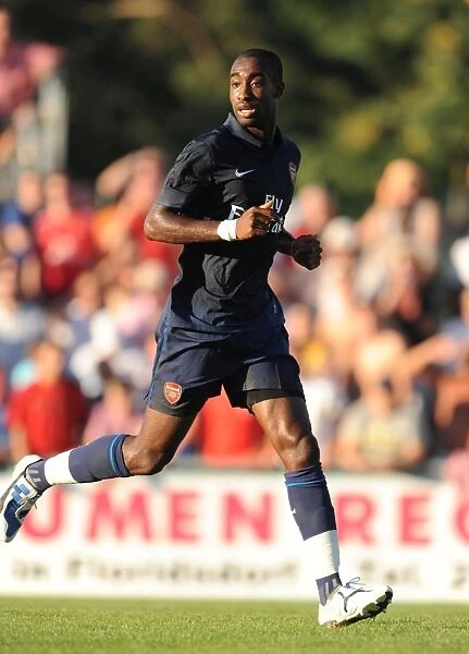 Johan Djourou in Action: Arsenal Crushes SC Columbia 7-1 (Pre-Season Friendly, Vienna, Austria, 21 / 7 / 2009)