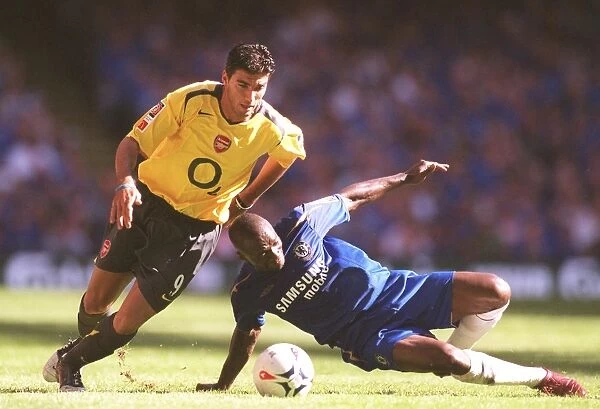 Jose Reyes (Arsenal) Claude Makelele (Chelsea). Arsenal 1: 2 Chelsea