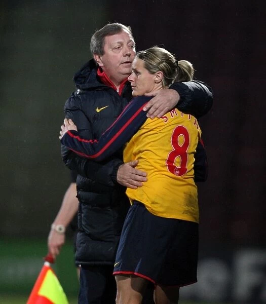 Kelly Smith's Emotional Farewell: Arsenal's Champion Hugs Manager Vic Akers in FA Premier League Cup Final Victory