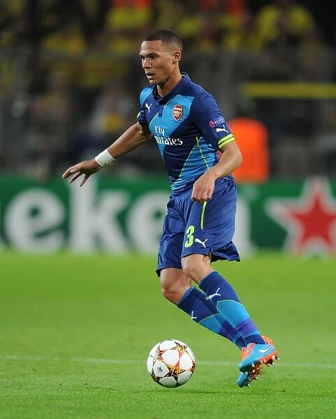 Kieran Gibbs in Action: Arsenal vs. Borussia Dortmund, UEFA Champions League (2014-15)