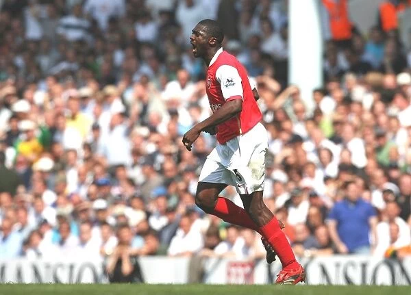 Kolo Toure's Thrilling Goal: Arsenal vs. Tottenham, FA Premiership, 2007