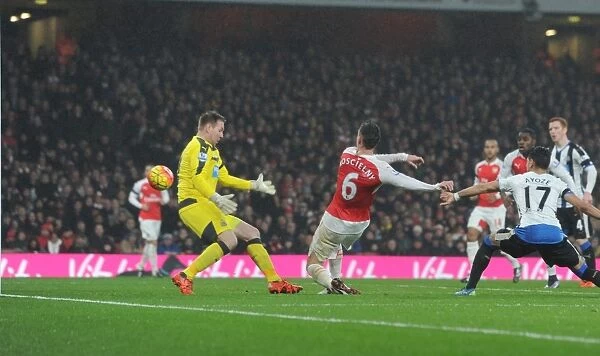 Koscielny's Last-Minute Stunner: Arsenal Edge Newcastle in Thrilling Premier League Showdown (2015-16)