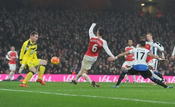 Last-Minute Drama: Koscielny's Stunner Saves Arsenal Against Newcastle (2015-16)