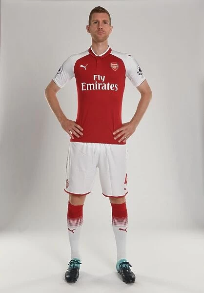 Per Mertesacker at Arsenal's 2017-18 First Team Photocall
