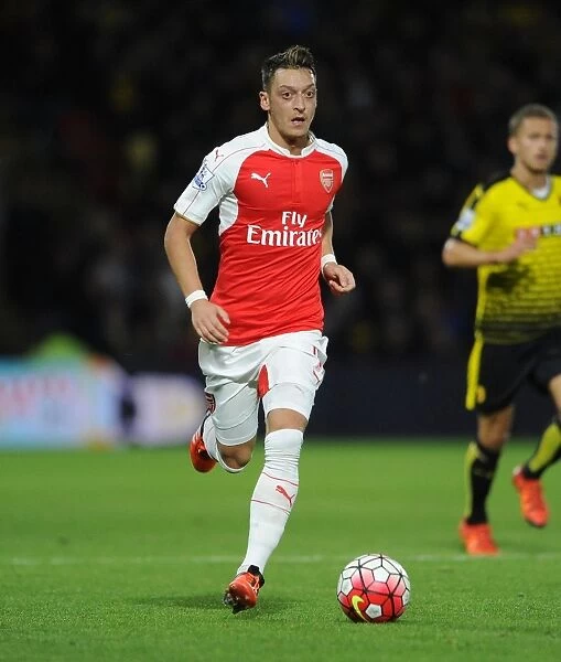 Mesut Ozil in Action: Arsenal vs. Watford, Premier League 2015 / 16