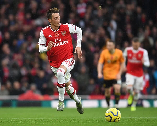 Mesut Ozil in Action: Arsenal vs. Wolverhampton Wanderers (2019-20)