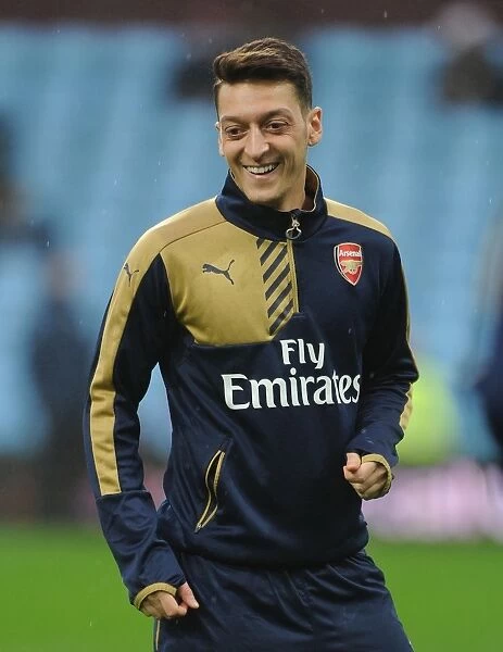 Mesut Ozil Gears Up: Aston Villa vs Arsenal, Premier League 2015-16