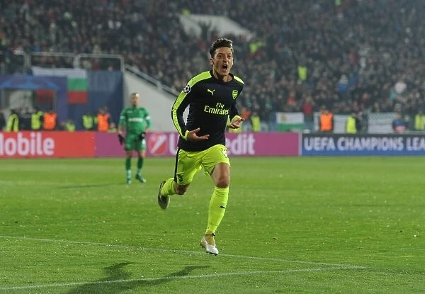 Mesut Ozil Scores His Third: Arsenal's Triumph over Ludogorets Razgrad in UEFA Champions League (2016-17)