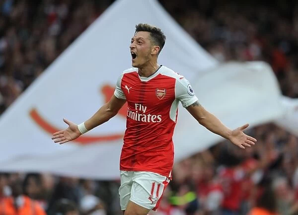 Mesut Ozil Scores the Thrilling Third Goal: Arsenal's Triumph over Chelsea in the 2016-17 Premier League