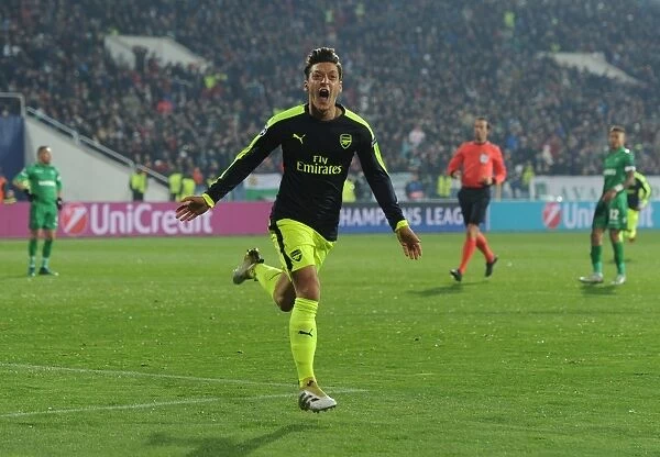 Mesut Ozil's Decisive Goal: Arsenal's Triumph over Ludogorets Razgrad in the 2016-17 UEFA Champions League