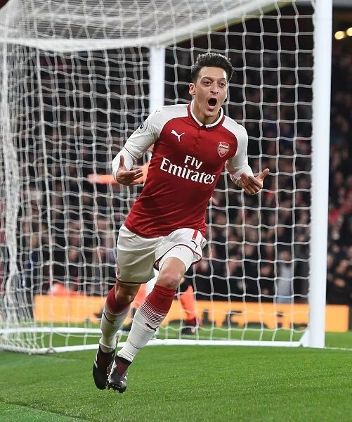 Mesut Ozil's Stunner: Arsenal's Triumph Over Liverpool (2017-18)