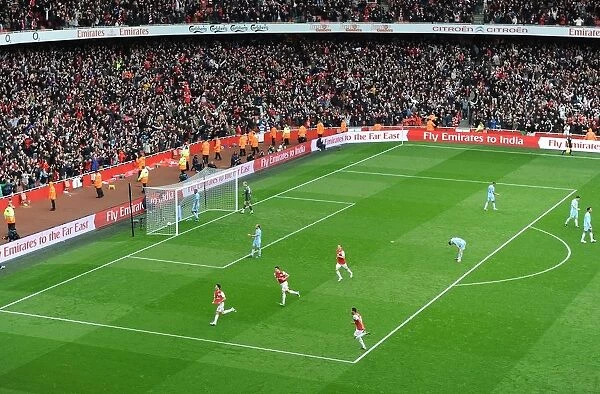 Mikel Arteta's Game-Winning Goal: Arsenal's Triumph Over Manchester City, Premier League 2011-12