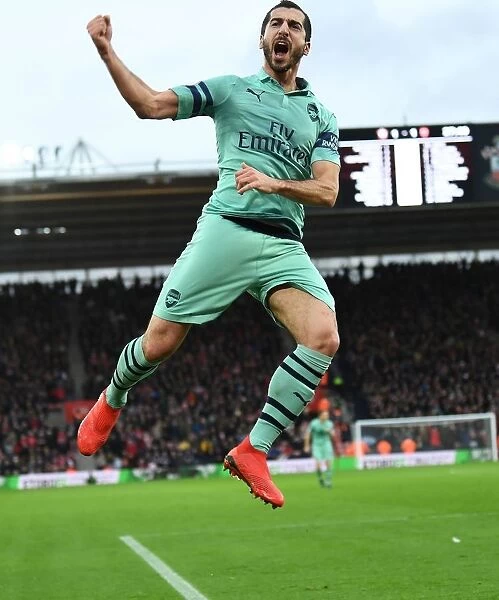 Mkhitaryan's Strike: Arsenal's Triumph over Southampton (2018-19)