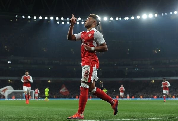 Oxlade-Chamberlain Scores the Winner: Arsenal Triumphs over Reading in EFL Cup