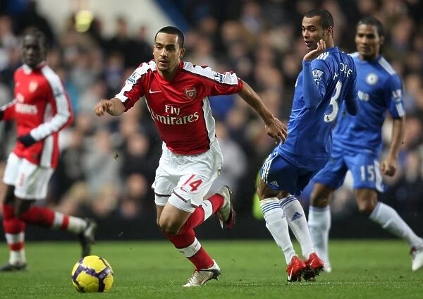 The Rivalry: Walcott vs. Cole at Stamford Bridge - Chelsea's 2-0 Victory over Arsenal in the Premier League
