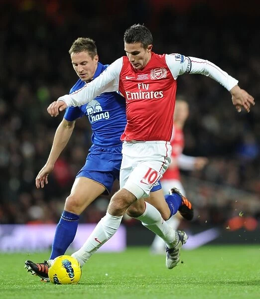Robin van Persie Surges Past Phil Jagielka: Arsenal vs. Everton, Premier League 2011-12