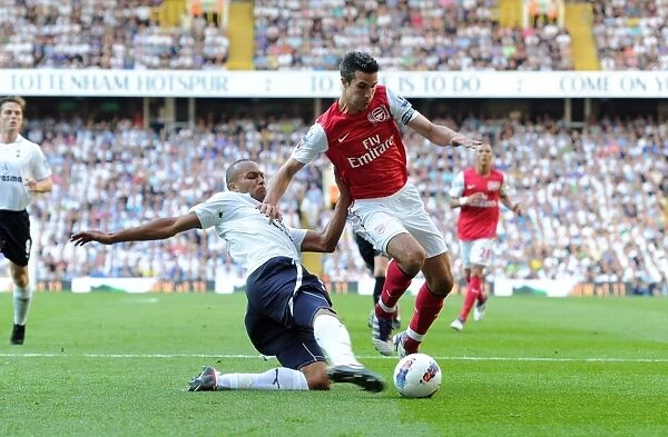 Robin van Persie vs. Younes Kaboul: A Rivalry Ignites - Arsenal 1-2 Tottenham, Premier League 2011 / 12