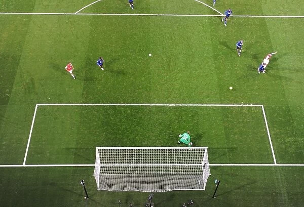 Robin van Persie's Stunning Goal Past Anders Lindegaard: Arsenal vs Manchester United, Premier League 2011-12