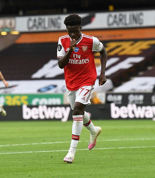 Saka Scores: Arsenal's Triumph at Wolverhampton Wanderers (2019-2020)