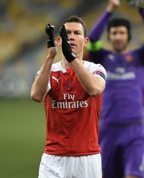 Stephan Lichtsteiner's Europa League Victory: Celebrating with Arsenal Fans in Ukraine