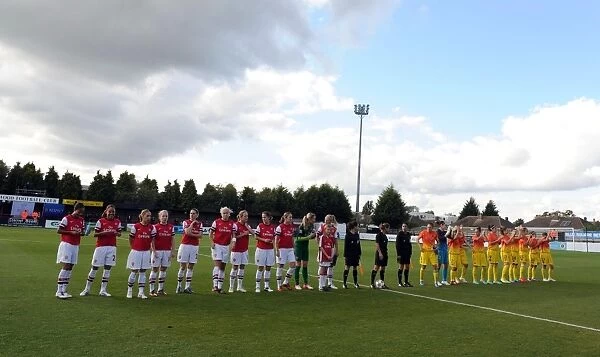 The teams line up before the match. Arsenal Ladies 4: 0 Barcelona. UEFA Womens Champions League