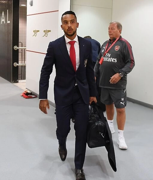 Theo Walcott in Arsenal Changing Room before Arsenal vs AFC Bournemouth, Premier League 2017-18