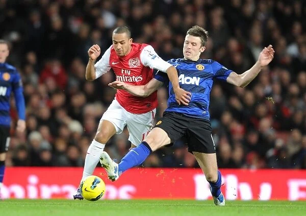 Theo Walcott Outmaneuvers Michael Carrick: Arsenal vs Manchester United, Premier League 2011-12