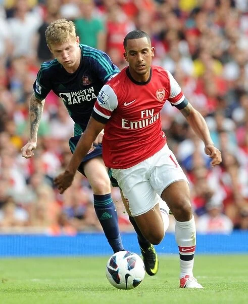 Theo Walcott Outpaces James McClean in Arsenal's Victory over Sunderland (2012-13)