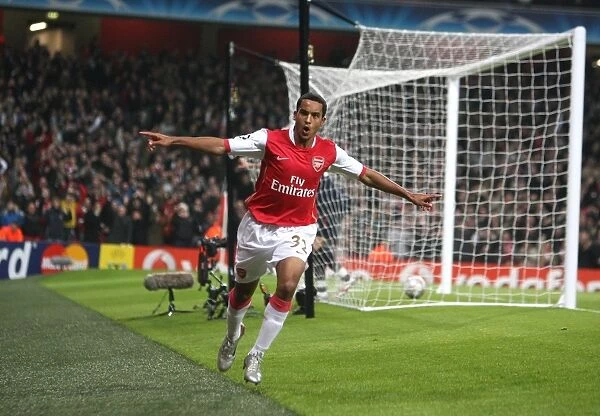 Theo Walcott's Double: Arsenal's Historic 7-0 Victory over Slavia Prague in the Champions League