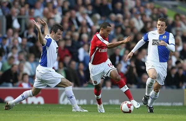 Theo Walcott's Unstoppable Performance: Arsenal Crushes Blackburn 4-0