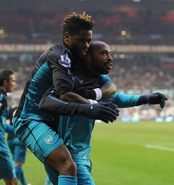 Thierry Henry and Alex Song: Arsenal's Unforgettable Victory Celebration vs. Sunderland, Premier League
