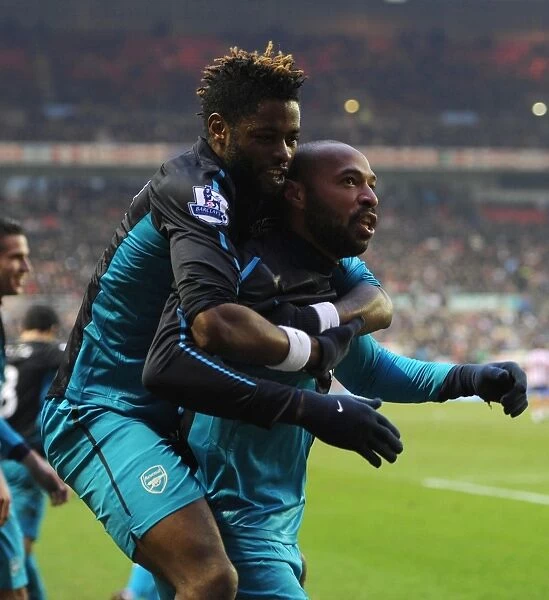 Thierry Henry and Alex Song Celebrate Arsenal's Win: Sunderland 1 - 2 Arsenal (Premier League, 2012)
