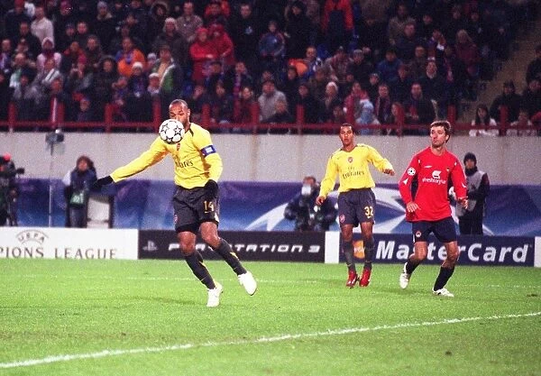 Thierry Henry shoots past CSKA Moscow goalkeeper Igor Akinfeev only to have his goal is rued out for handball. CSKA Moscow 1: 0 Arsenal, UEFA Champions League, Lokomotiv, Moscow, Russia, 17  /  10  /  2006. Credit: Stuart MacFarlane  /  Arsenal