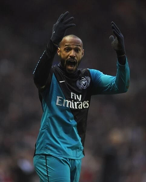 Thierry Henry's Leadership: Arsenal's 1-2 Victory over Sunderland, Premier League 2012