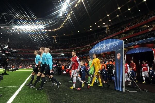 Thomas Vermaelen Leads Arsenal Out Against Bayern Munchen in Champions League Showdown