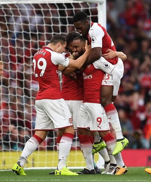 Triumphant Threesome: Lacazette, Xhaka, and Welbeck's Goal Extravaganza (Arsenal vs Leicester City, 2017-18)