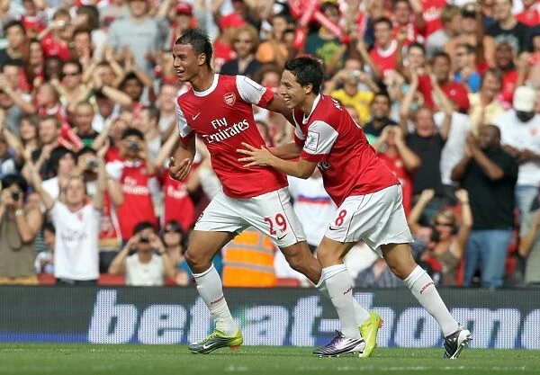 Unforgettable Moment: Chamakh and Nasri's Stunner - Arsenal's Thrilling Equalizer Against AC Milan