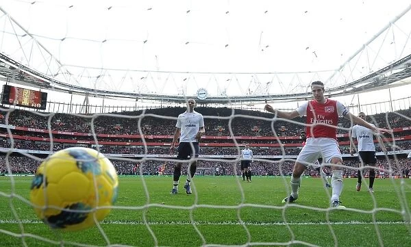 Van Persie's Third: Rosicky's Strike Against Tottenham (2011-12)