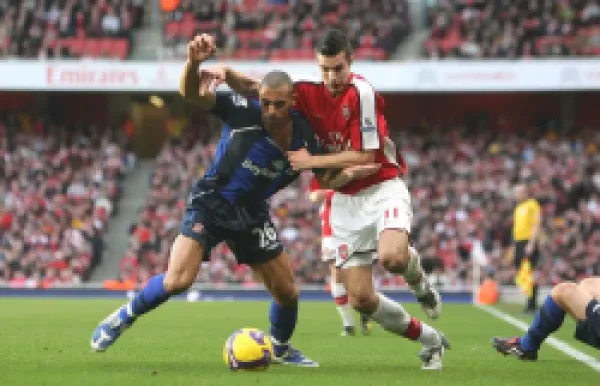 Buy Robin van Persie (Arsenal) Anton Ferdinand (Sunderland)