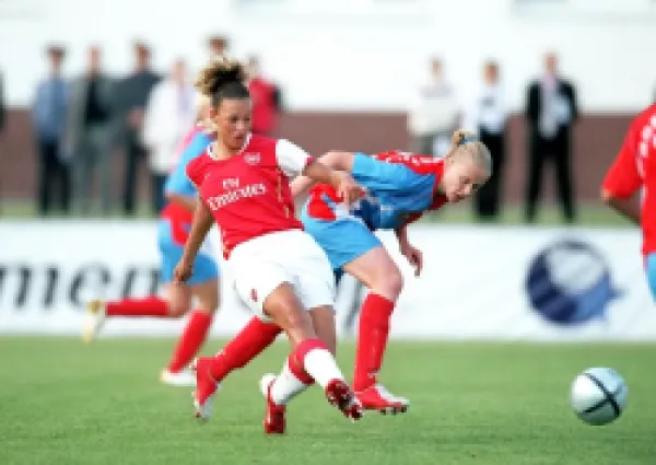 Buy Lianne Sanderson (Arsenal) Ksenis Tsybutovich (Rossiyanka)