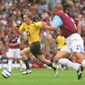 0-0 Stalemate: Alex Hleb at Upton Park, Arsenal vs. West Ham United, FA Premiership, 2005