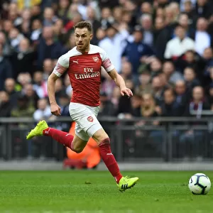 Aaron Ramsey in Action: Premier League Showdown - Tottenham vs. Arsenal (2018-19)