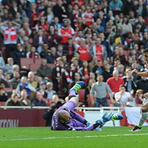 Alexis Sanchez Scores the First Goal: Arsenal vs. Watford, Premier League 2015-16