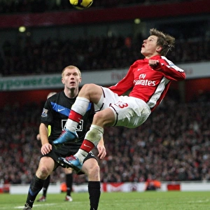 Andrey Arshavin (Arsenal) Paul Scholes (Man Utd). Arsenal 1: 3 Manchester United