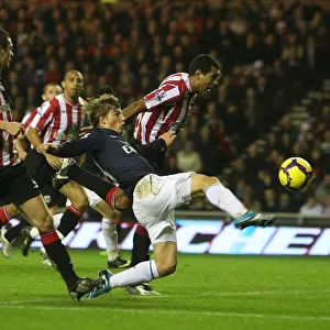 Andrey Arshavin (Arsenal) Paulo Da Silva (Sunderland). Sunderland 1: 0 Arsenal